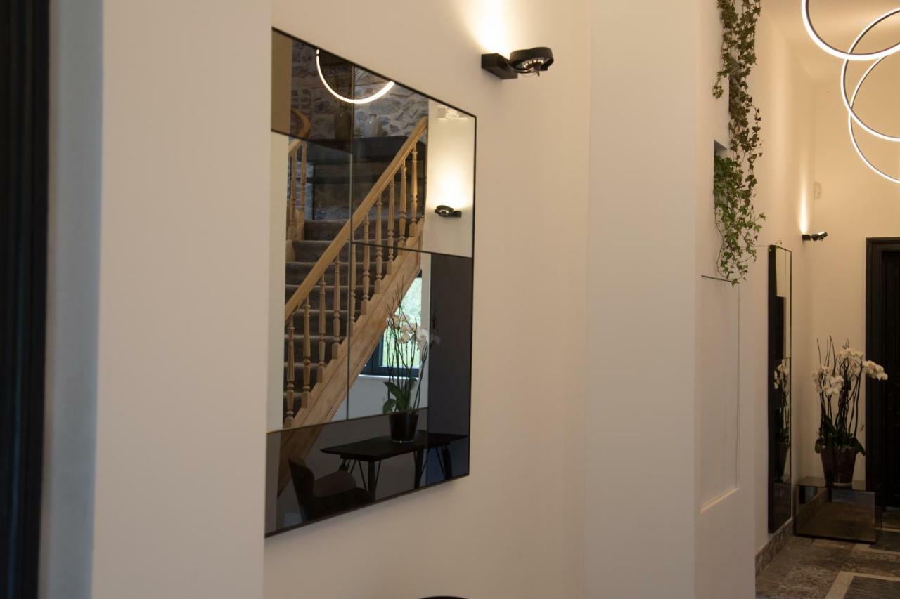 The Wise House Hotel Hastiere-par-dela Buitenkant foto