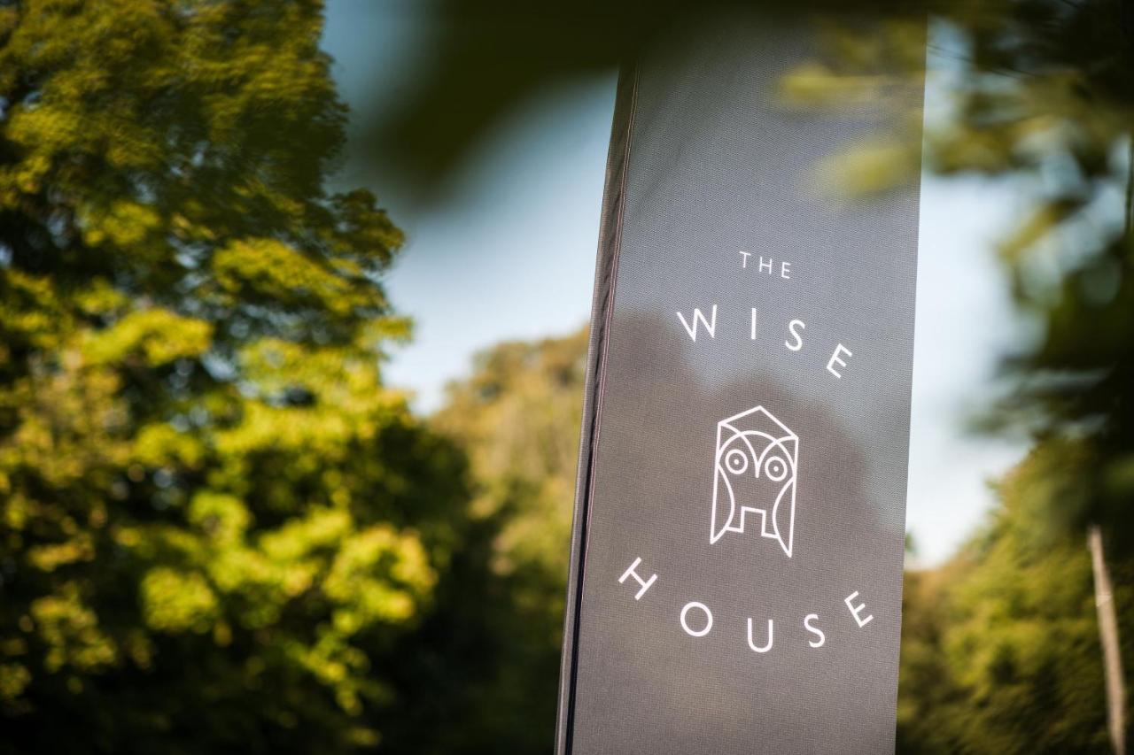 The Wise House Hotel Hastiere-par-dela Buitenkant foto