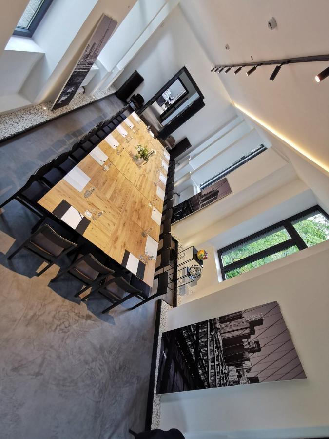The Wise House Hotel Hastiere-par-dela Buitenkant foto